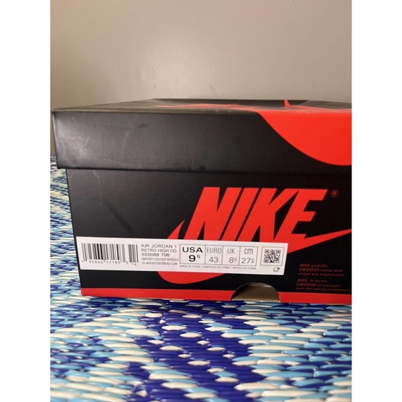 Jordan 1 Retro High OG Brotherhood 2022 555088 706 University Gold Mens Size 9.5 - Picture 10 of 10